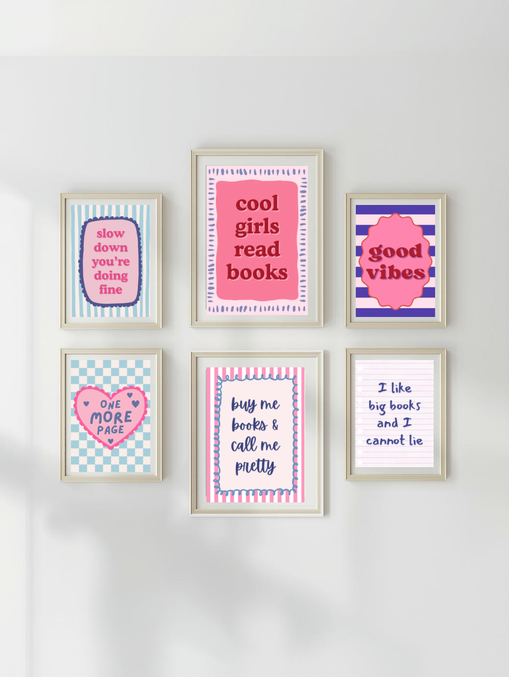 Cool girls read books Print